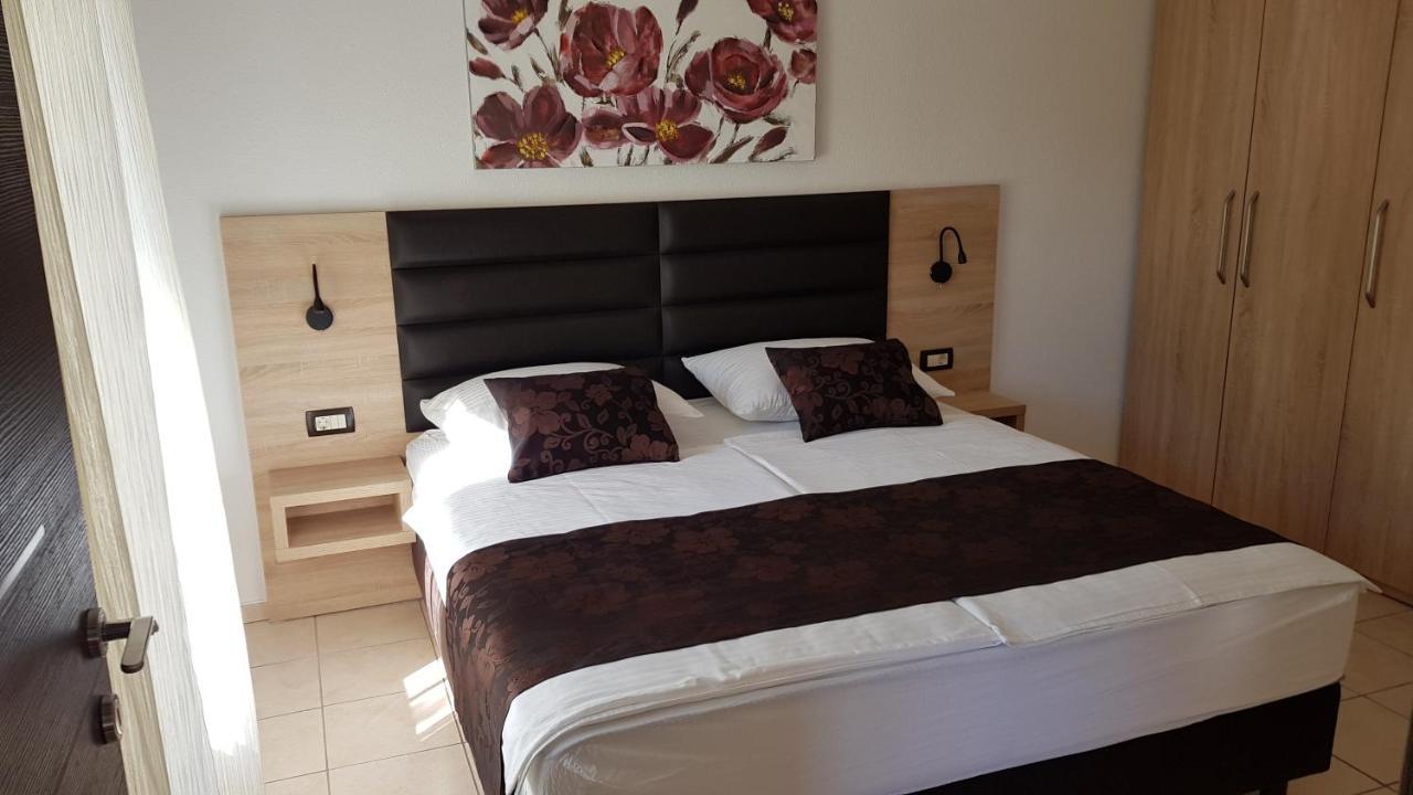 Premium Appartments Suha Punta Kampor Kültér fotó