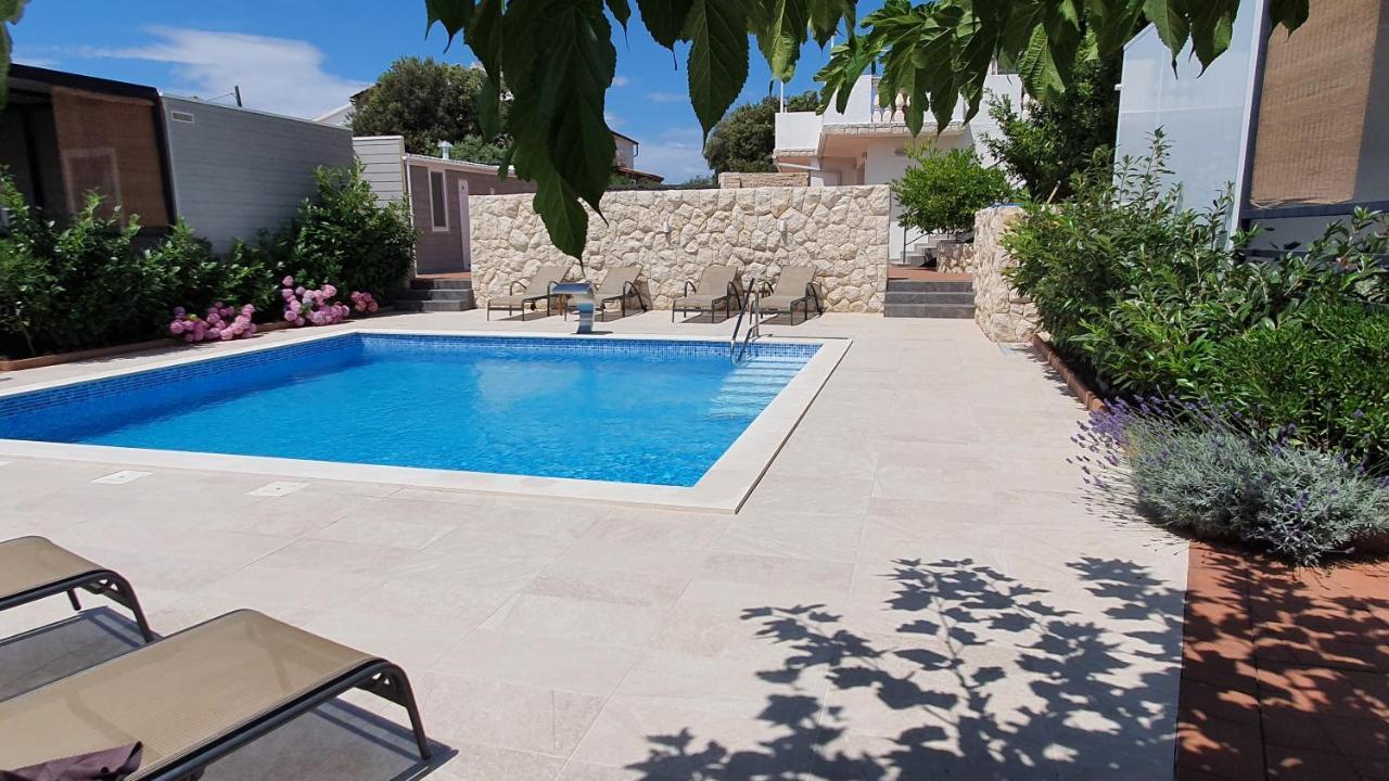 Premium Appartments Suha Punta Kampor Kültér fotó