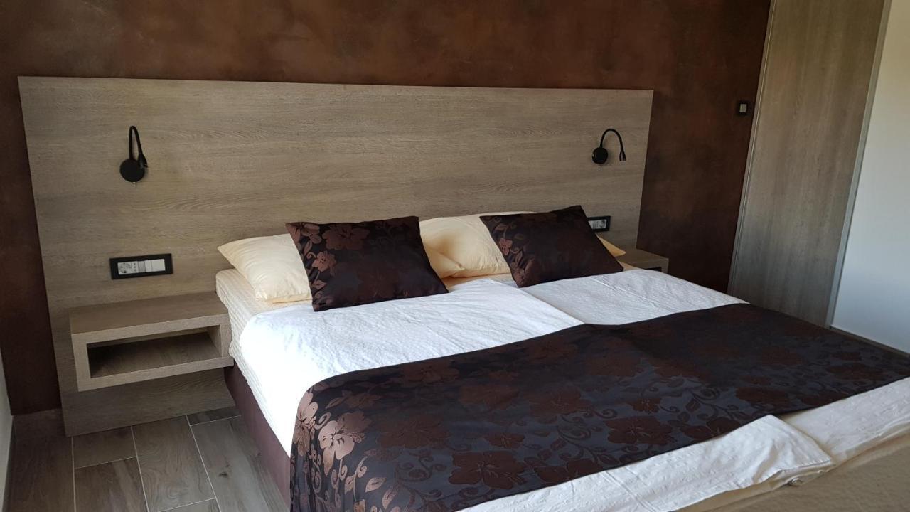 Premium Appartments Suha Punta Kampor Kültér fotó